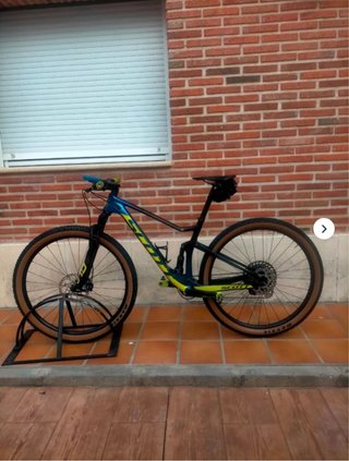 Bicicleta Scott Spark Team Issue