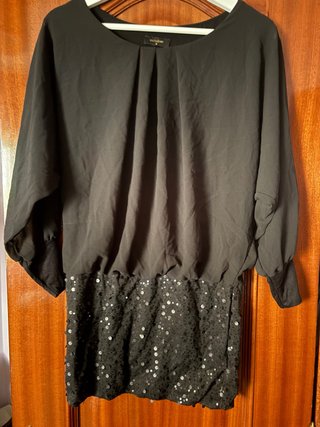 Vestido Negro con Falda de Lentejuelas