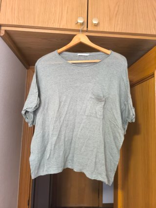 Camiseta de lino verde Mango