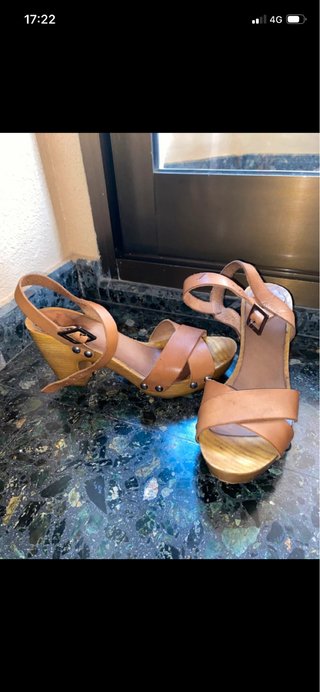Sandalias de tacón con plataforma