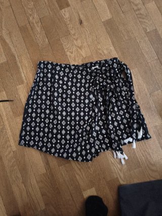Falda pantalón corta estampada