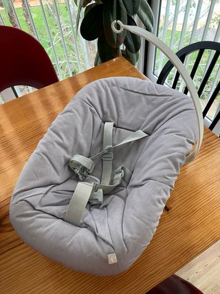 Hamaca Stokke Tripp Trapp Gris