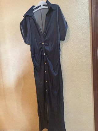 Vestido largo tipo vaquero con botones