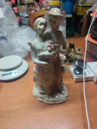Figura de Porcelana Vintage Janbo