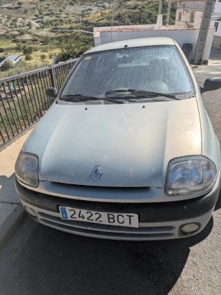 Renault Clio 2000