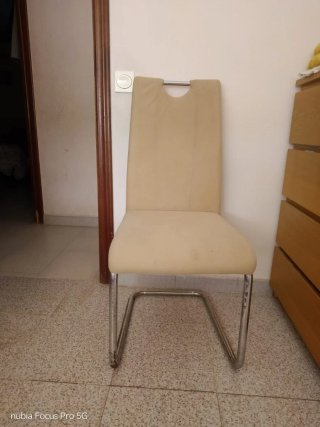 Pack de 4 Sillas de Comedor Estilo Patín