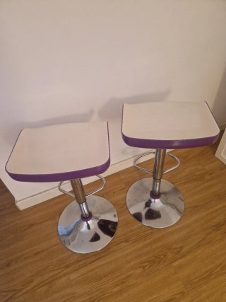 Set de 2 Taburetes Modernos
