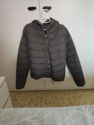 Chaqueta Acolchada Bershka Gris