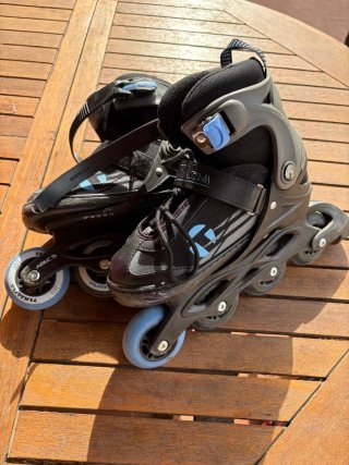 Patines en Línea Ajustables con Casco