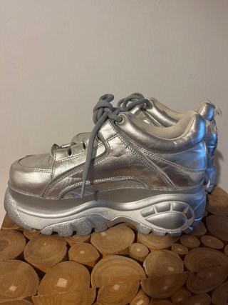 Zapatillas Buffalo Plateadas