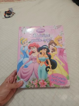 Libro Puzzles Princesas Disney: Adivina quién soy