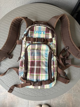 Mochila de deporte Dakine 8L (NUEVA)