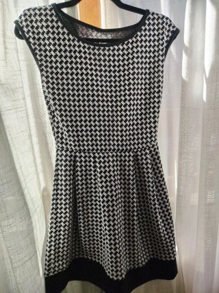 Vestido con estampado de pata de gallo