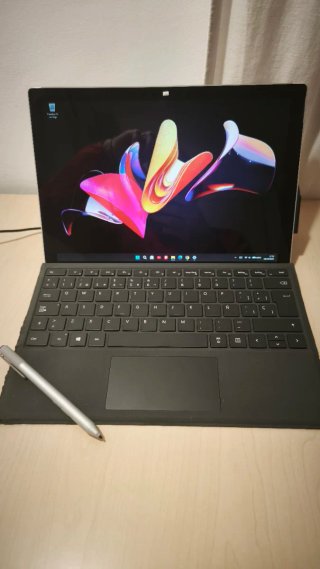 Microsoft Surface Pro 5 i5 4GB/128GB Leer bien.