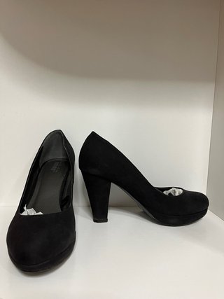 Zapatos de tacón negros Mustang talla 37