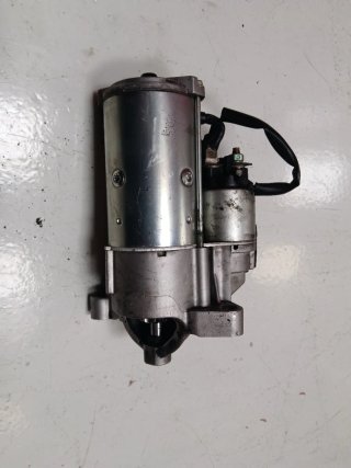Motor de arranque G9U863