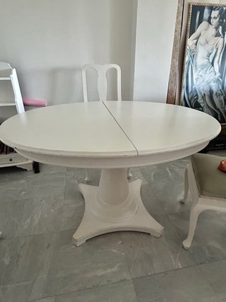Mesa de madera antigua restaurada extensible