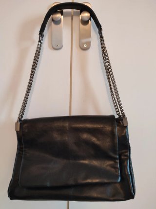 Bolso Negro Zara Estilo Rock