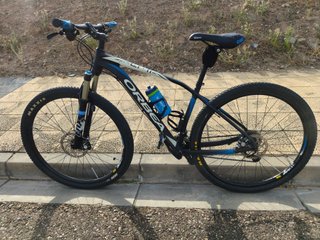 Bicicleta Orbea Alma H30, doble suspensión + CO2