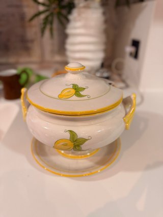Sopera Vintage de Cerámica Pintada a Mano