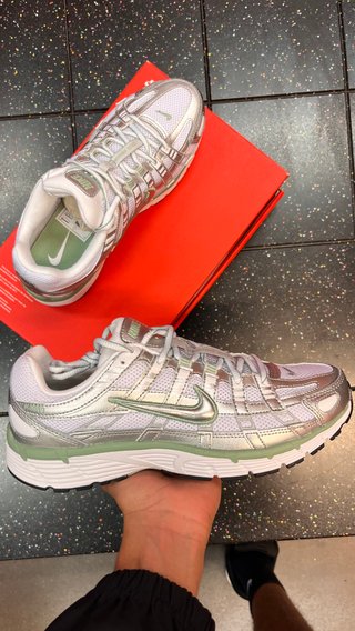 Zapatillas Nike P-6000 Plateadas Talla 40