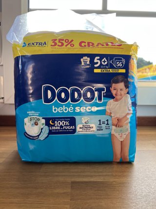 Pañales Dodot Bebé Seco Talla 5+ (56 unidades)