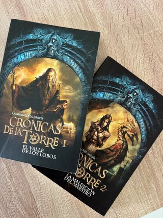 Saga libros Crónicas De la Torre