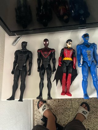 Set de 4 Figuras de Acción Superhéroes