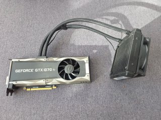 Tarjeta Gráfica EVGA GeForce GTX 1070 Ti Hybrid