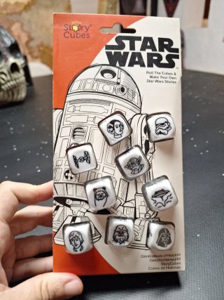 Rory's Story Cubes Star Wars. PRECINTADO