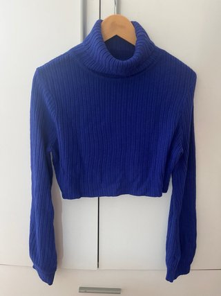 Jersey Azul de Cuello Alto