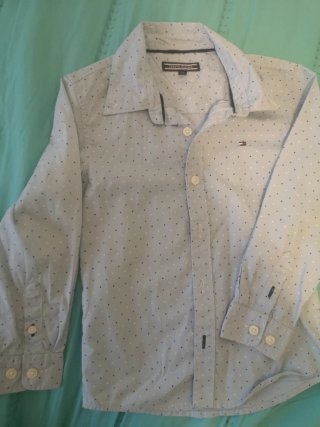 Camisa Tommy Hilfiger azul con lunares
