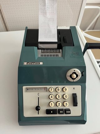Calculadora Antigua Olivetti