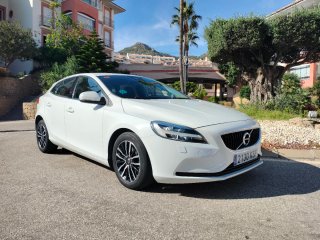 Volvo V40 2018