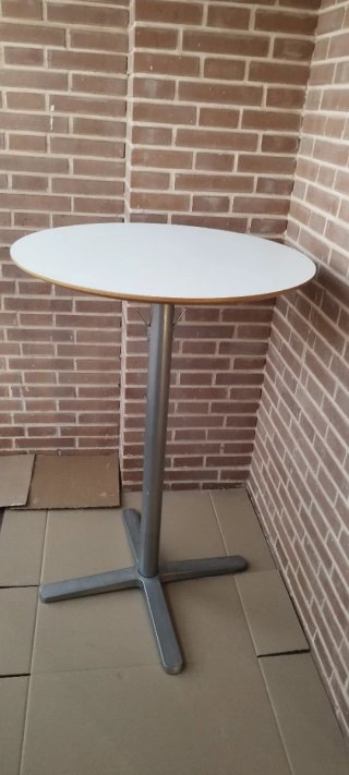Mesa alta redonda 105 alto diámetro 70