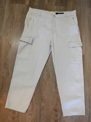 Pantalones Cargo Sfera Beige Talla 46