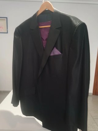 Traje de Padrino Negro y Morado Talla 60/52
