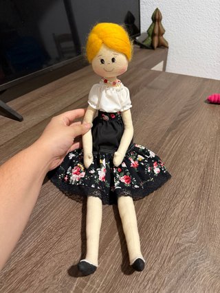 Muñeca de trapo artesanal