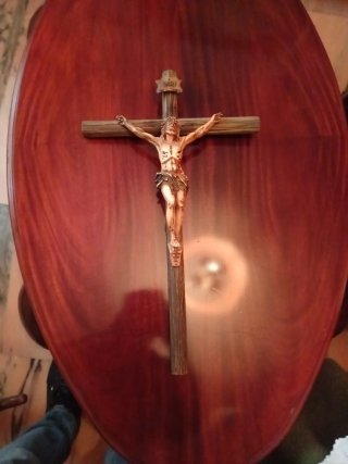 Crucifijo de Madera y Cerámica 57x34 cm