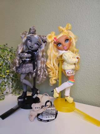 Muñecas Rainbow High Sunny y Luna Madison