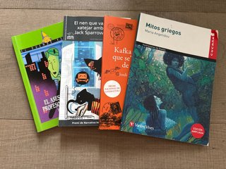 4 libros de castellano y catalán