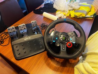 Volante y Pedales Logitech G29