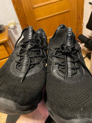 Zapatillas Tenth Negras