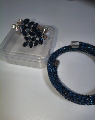 Conjunto de Pendientes y Pulsera Azul