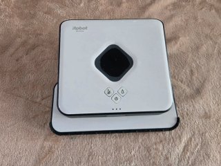Robot Fregasuelos iRobot Braava 390t + accesorios