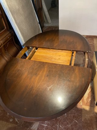Mesa Ovalada de Madera Extensible
