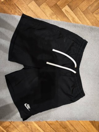 Bermudas de deporte Nike negras