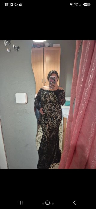 Vestido largo de encaje