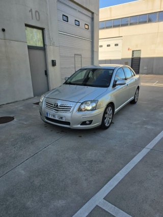 Toyota Avensis 2008