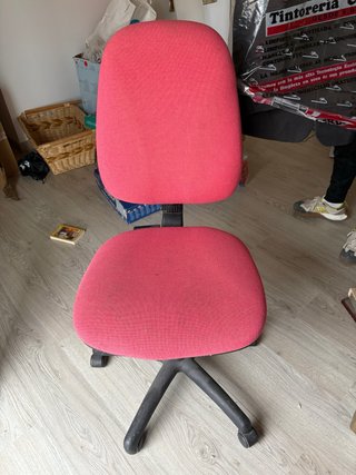 Silla de oficina rosa